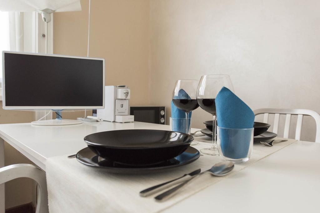 ミラノPied A Terre Sant'Agostinoアパートメント エクステリア 写真