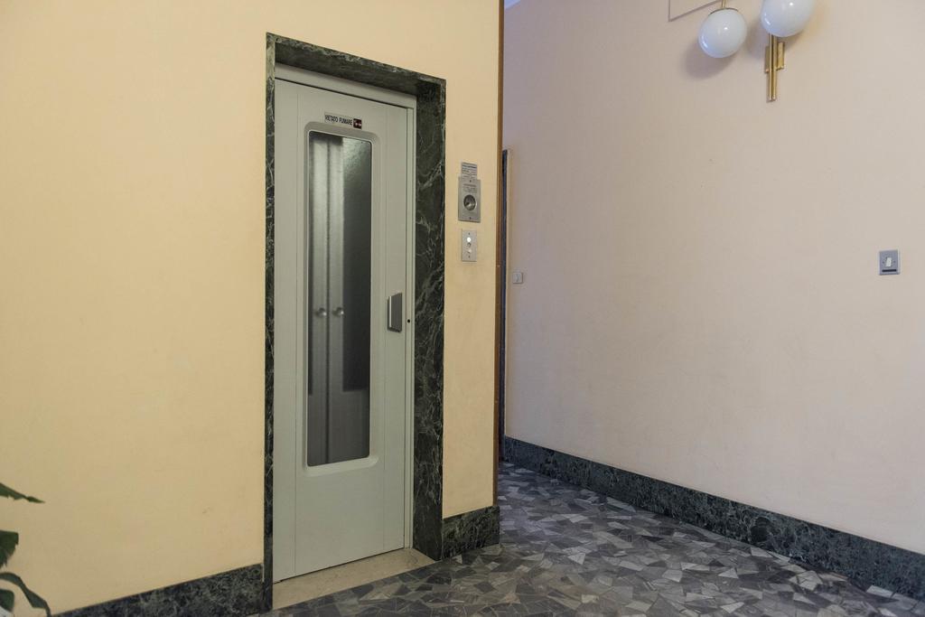 ミラノPied A Terre Sant'Agostinoアパートメント エクステリア 写真